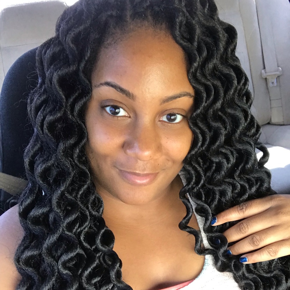 Meet your Posher, Chaniqua